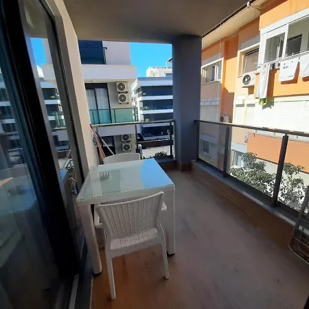 Apartmán Aura Homes One Bedroom Near Cleopatra *